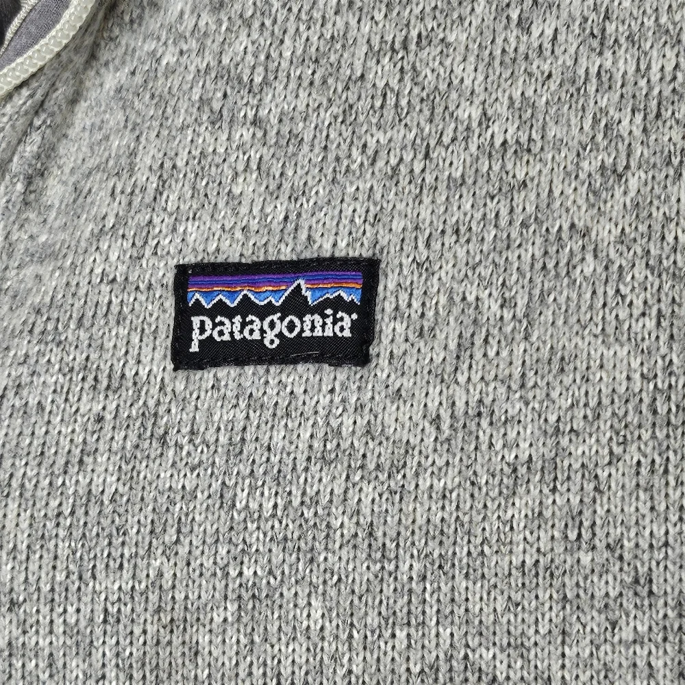 Patagonia Heathered Light Gray Full-Zip Jacket - Picture 6 of 14